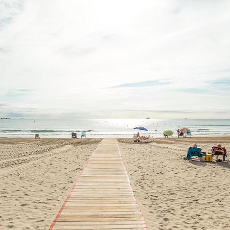 Apartbeach Novelty Climatizado Y Vistas Playa Σαλού Εξωτερικό φωτογραφία