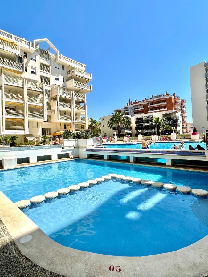 Apartbeach Novelty Climatizado Y Vistas Playa Σαλού Εξωτερικό φωτογραφία