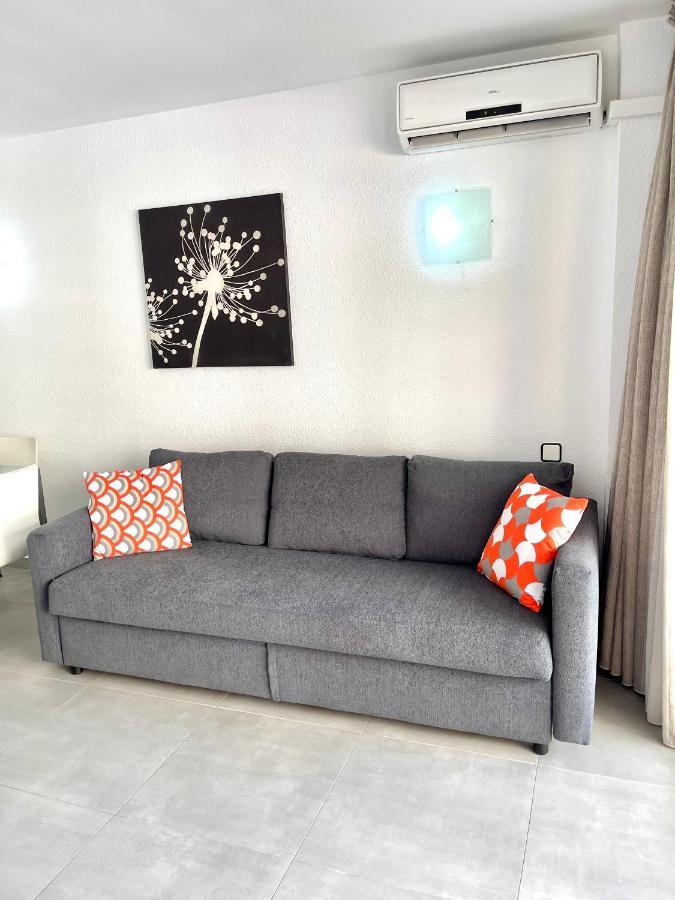 Apartbeach Novelty Climatizado Y Vistas Playa Σαλού Εξωτερικό φωτογραφία
