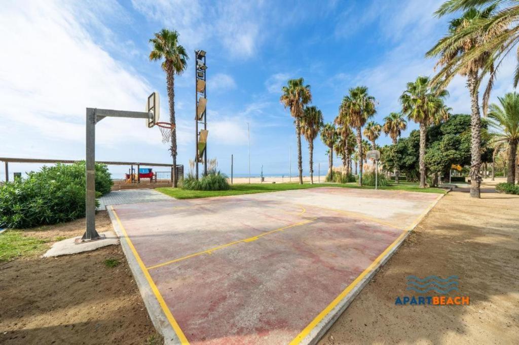 Apartbeach Novelty Climatizado Y Vistas Playa Σαλού Εξωτερικό φωτογραφία